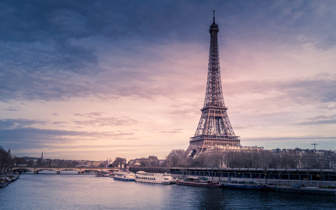 Earn Your Master’s Degree in Paris! Apply from Canada