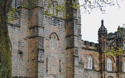 Apply NOW for Law at the Historic University of Aberdeen