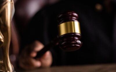 Applications STILL OPEN for 2 year LLB in the UK