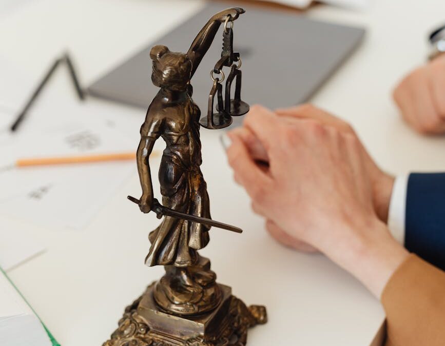 Applications STILL Open to Study Law in the UK