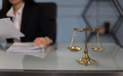 Study Law in UK! NO LSAT Required